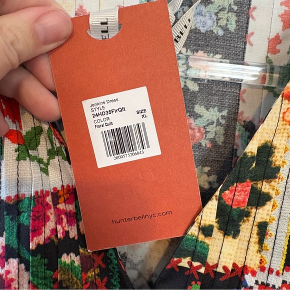 New Hunter Bell Jenkins dress in floral quilt print - Picture 9 of 10